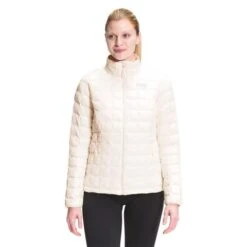 The North Face Thermoball Eco Jacket - Women's 22 The North Face Thermoball Eco Jacket - Women's -Ski Series fw22 nf0a5gld n3n hero