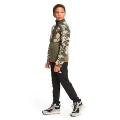 The North Face Printed Glacier 1/4 Zip - Youth 12 The North Face Printed Glacier 1/4 Zip - Youth -Ski Series fw22 nf0a5iyu 286 model34