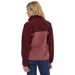 Patagonia Lightweight Synchilla Snap-T Pullover - Women's -Ski Series fw22 wbf21 25455 rhp ma2