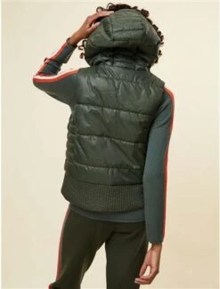 Krimson Klover Vesta Reversible Hooded Vest - Women's -Ski Series fw23 2050 312 studio 1094
