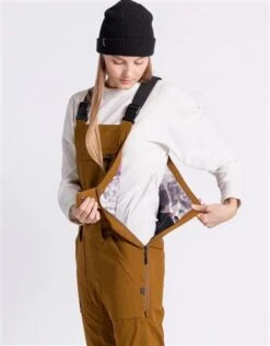 L1 Premium Goods Loretta Overall Bibs - Women's 12 L1 Premium Goods Loretta Overall Bibs - Women's -Ski Series fw23 l1pg n873893 mber 3