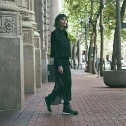 Sorel Whitney Ii Short Lace Waterproof Boots - Women's -Ski Series fw23 sor 1916841 blk 6