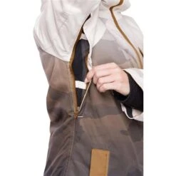 686 Dream Insulated Jacket - Women's -Ski Series fw23 686 womensdreaminsulatedjacket puttycamofade 7