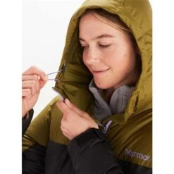 Marmot Guides Down Hoody - Women's -Ski Series fw23 marmot womensguidesdownhoody blackmilitarygreen 5