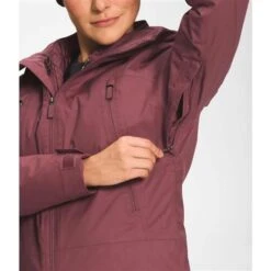 The North Face Clementine Triclimate Jacket - Women's -Ski Series nf0a4r1u 6r4 modelalt2 fw22 23